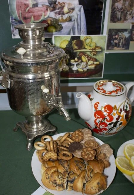 Постер Традиции русского чаепития. Литературный вечер в Хабаровске