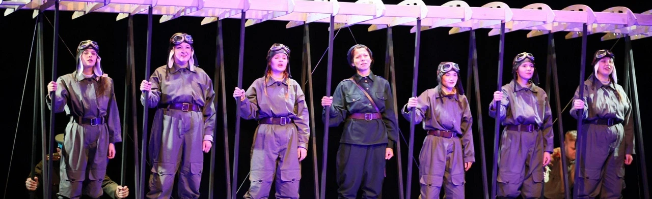 Постер Ласточки победы