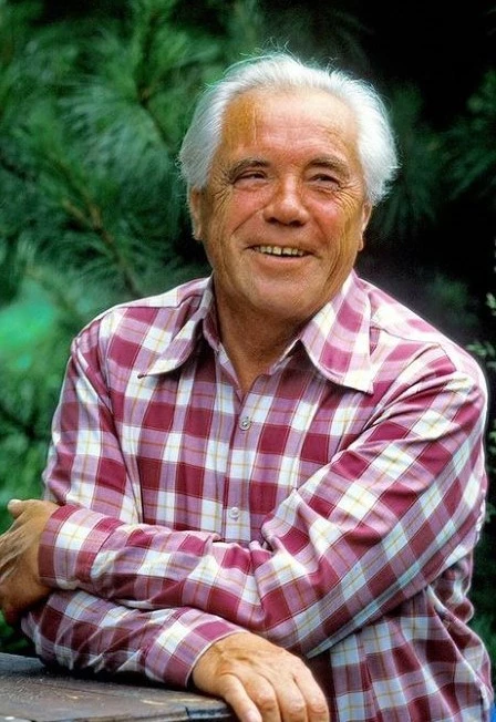 Постер Читаем Астафьева. Литературная программа в Хабаровске