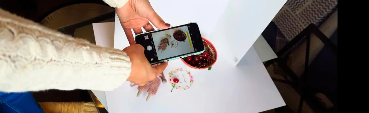 Постер Магия кадра: Искусство предметной съёмки в Хабаровске