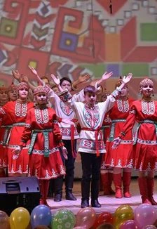 Постер Мотивы края: Праздничный концерт в Чебоксарах