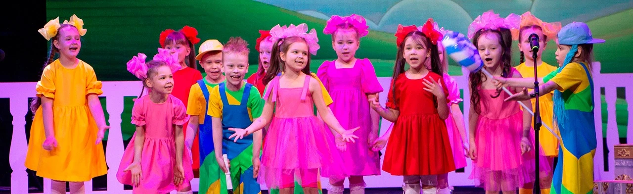 Постер Новочебоксарск театральный. Гала‑концерт в Чебоксарах