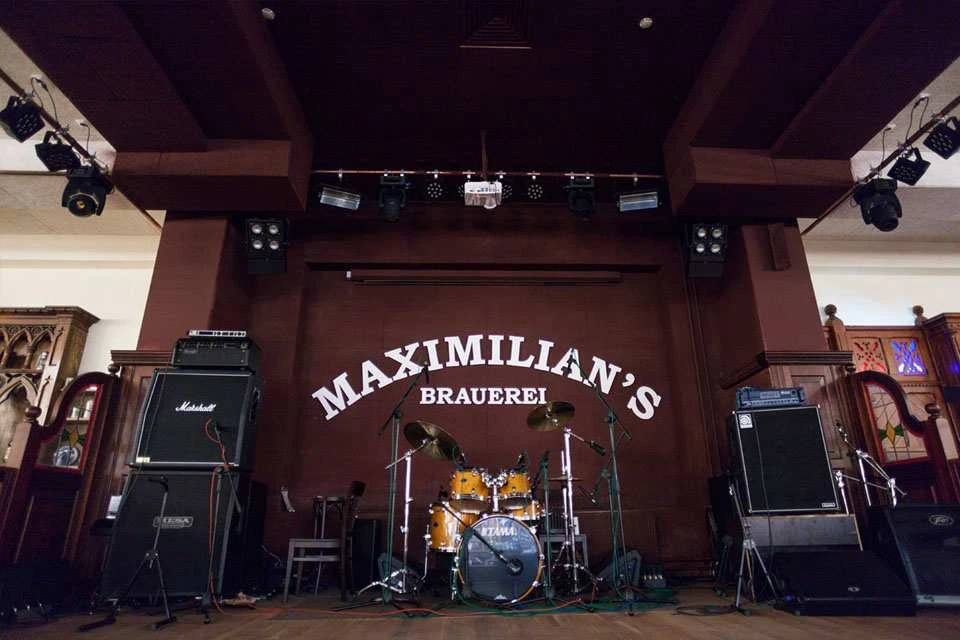 Постер Ресторан Максимилианс (члб.)