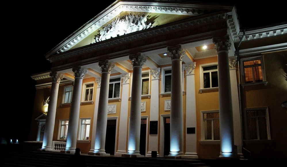 Постер Театр драмы и комедии "Наш дом"