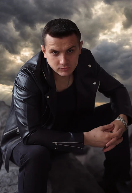 Постер NЮ (Юрий Николаенко) в Челябинске