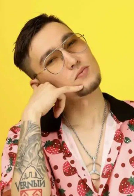 Постер V $ X V PRiNCE в Элисте