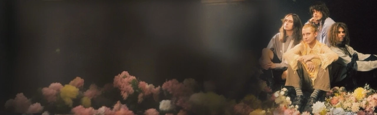 Постер ssshhhiiittt!