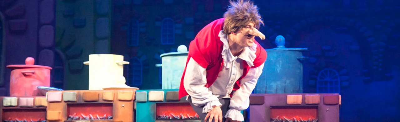 Постер Карлик Нос