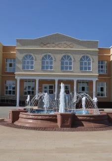 Постер Колесо истории в Ижевске