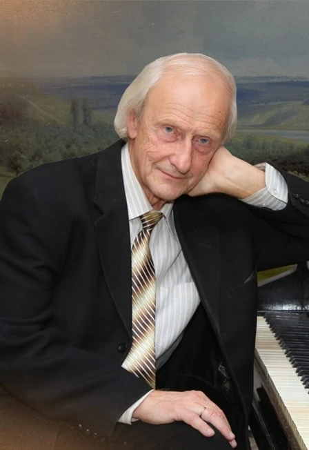 Постер Шопен. Скрябин. Фортепианные миниатюры. Владимир Шапошников (фортепиано) в Кирове