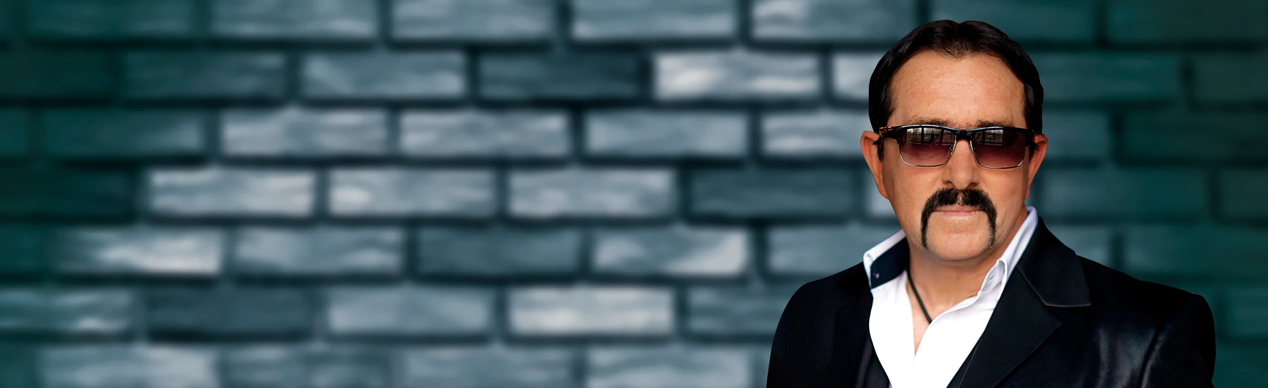 Постер Владимир Ждамиров в Кирове