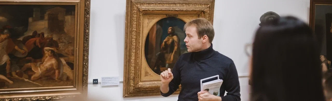 Постер Обзорная экскурсия по постоянной экспозиции Вятского художественного музея в Кирове