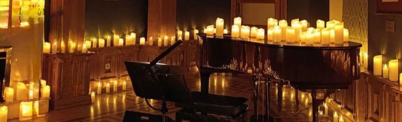 Постер Эйнауди и Циммер. Праздничный вечер при свечах в Москве