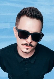 Постер ПИЭЛСИ (PLC) в Москве