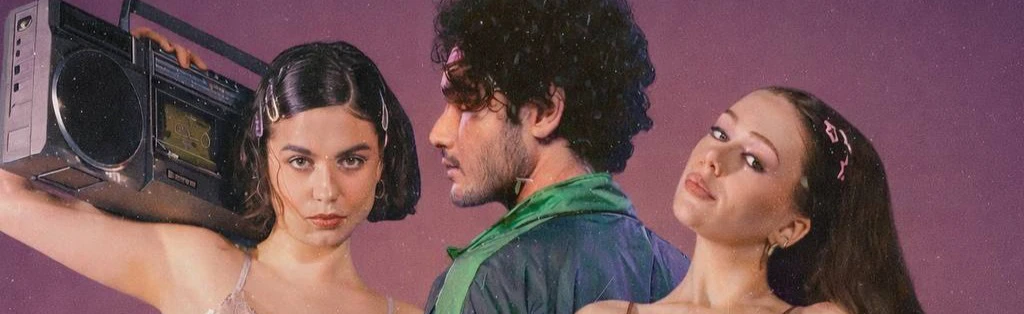 Постер Love Story на Неве в Москве