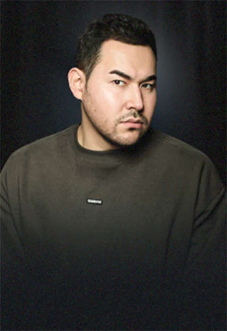 Постер Мадияр Сатвалдин в Москве