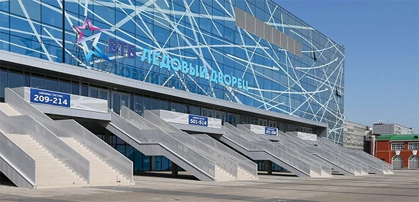 Постер Площадь перед ЦСКА Арена (Парк Легенд, ЗИЛ)