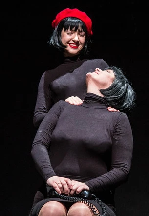 Постер Красная шапка в Москве