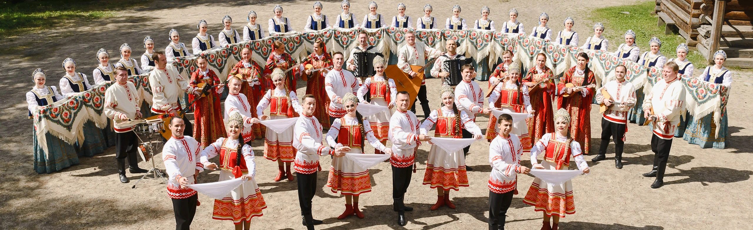 Постер Государственный академический Северный русский народный хор в Москве