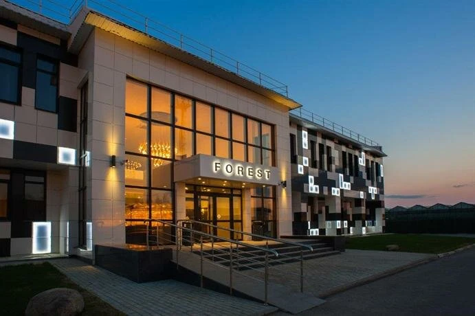 Постер Территория отеля Forest