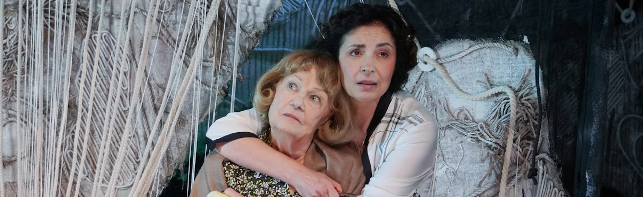 Постер Жаркое ковидное лето