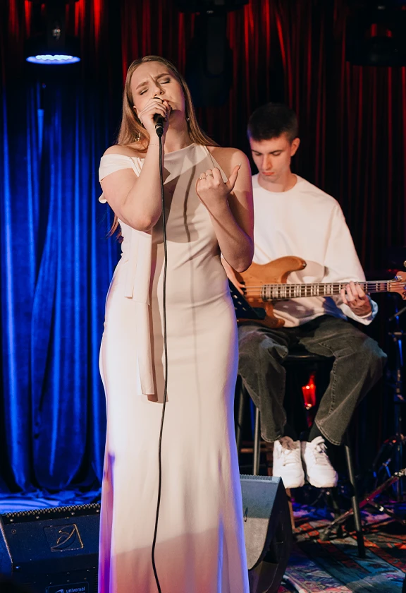 Постер Zlata в Москве