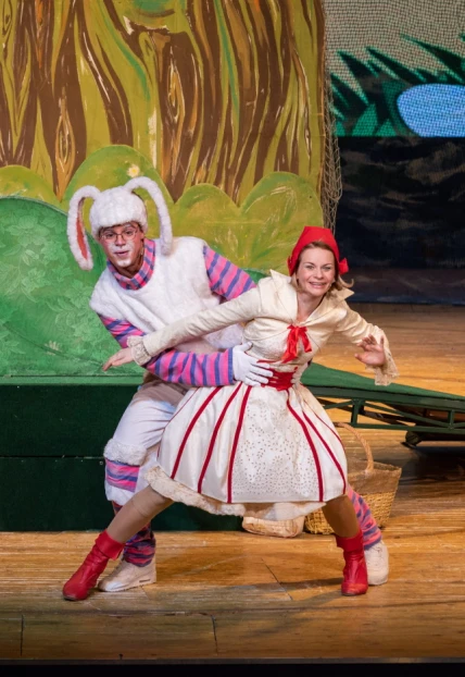 Постер Красная шапочка в Москве