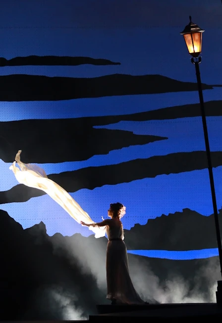 Постер Бесприданница в Москве