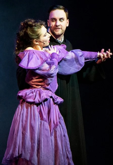 Постер Почти бродвейская история (Балаган) в Москве