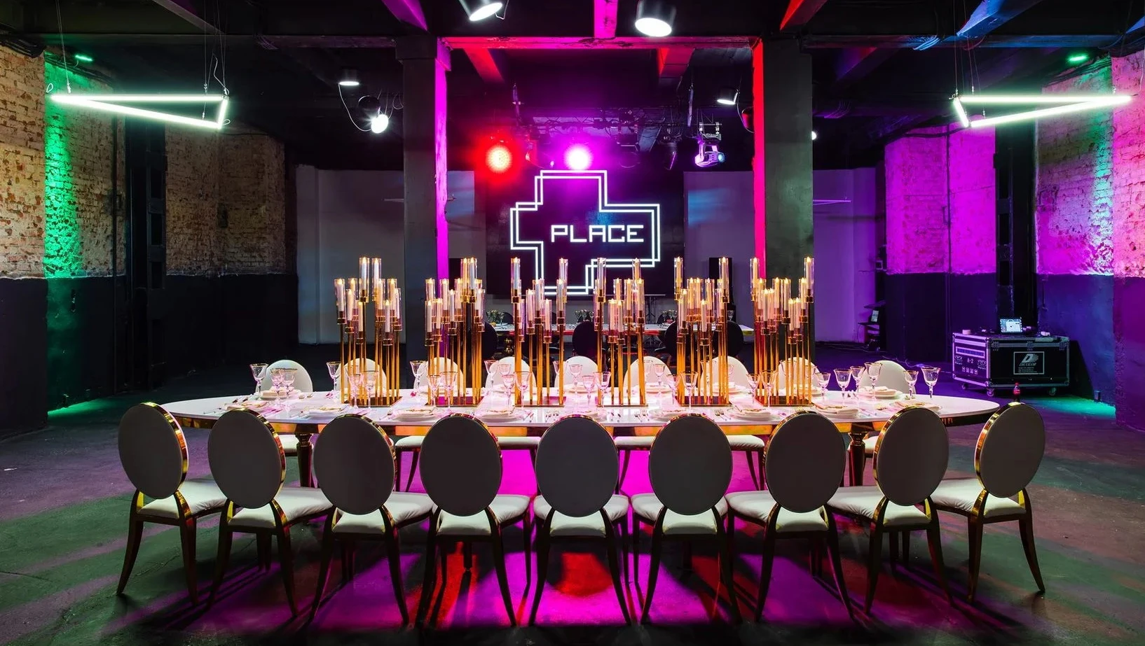 Постер PLACE HALL