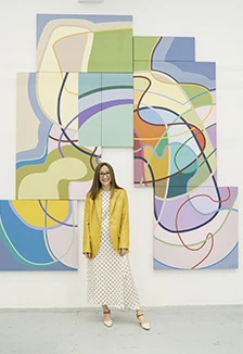 Постер Выставка «Игра жестов» и звуковая инсталляция «Как звучит 100-летний театр?» в Москве