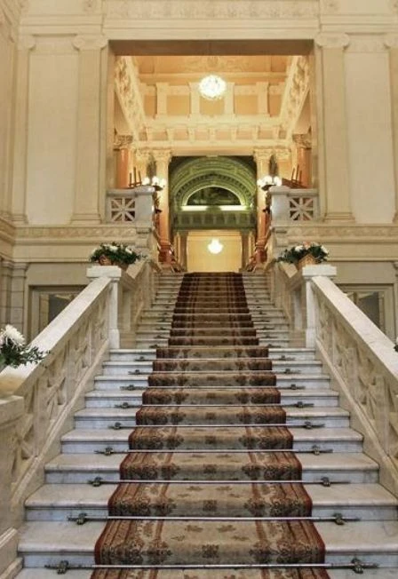 Постер Экскурсия в роскошный особняк Н. Д. Стахеева в Москве