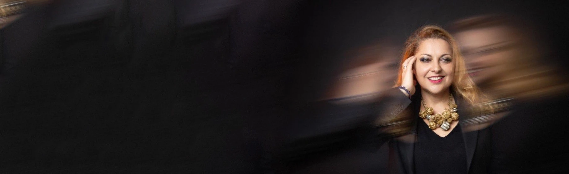 Постер Таис Урумидис в Москве