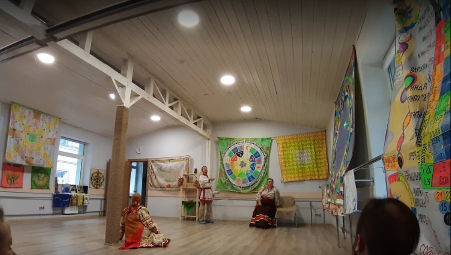 Постер Центр развития «Вершина»