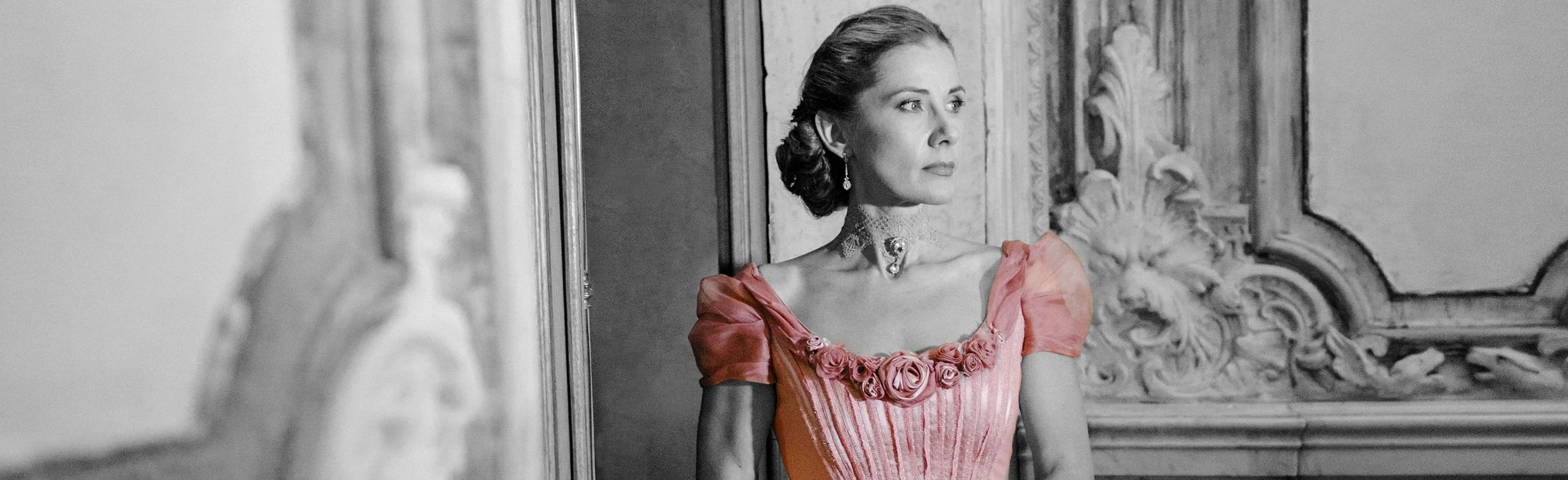 Постер Розовое платье