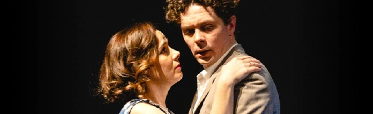 Постер Муж и жена снимут комнату