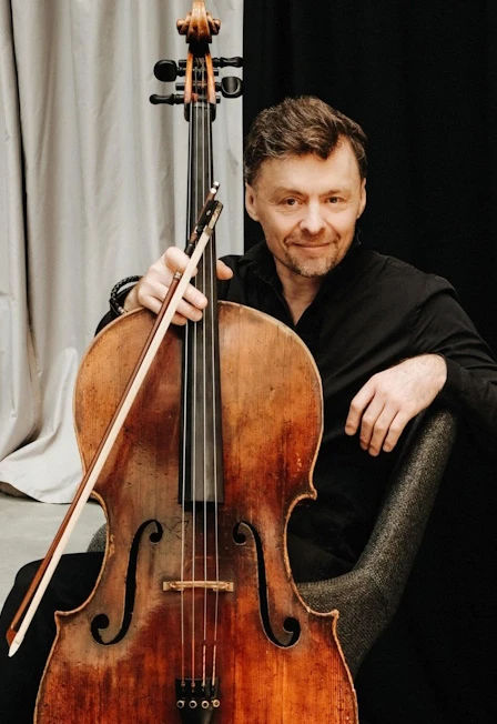 Постер Рустам Комачков в Москве