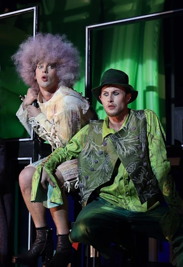 Постер Чужой ребёнок в Москве