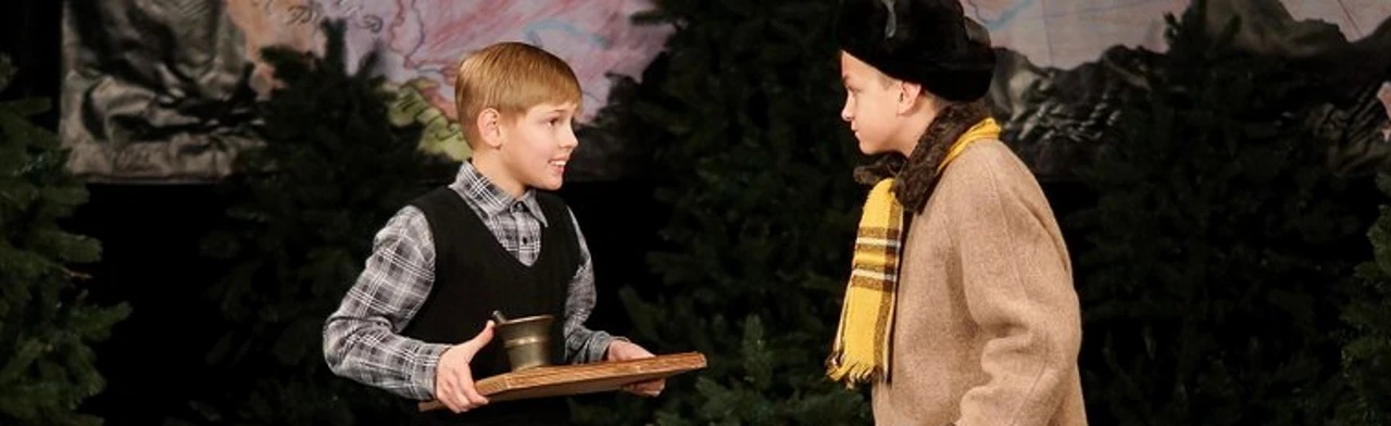 Постер Бенгальские огни в Москве