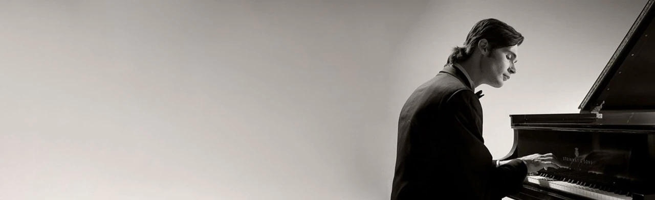 Постер Евгений Стародубцев в Москве