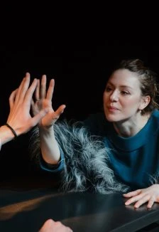 Постер Жалкие в Москве