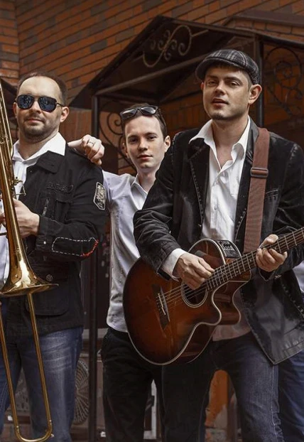 Постер Рви Меха в Москве