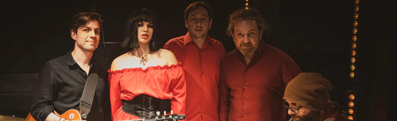 Постер Алена Компанец &amp; Shocking Blue Tribute в Москве