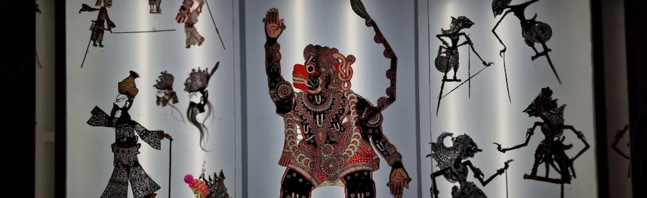 Постер Экскурсия «Театр кукол разных континентов. Страны БРИКС+»