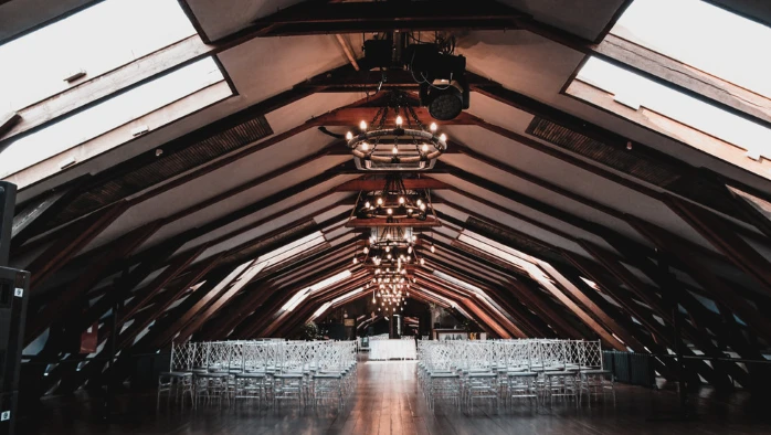 Постер Loft Hall