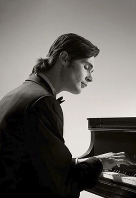 Постер Евгений Стародубцев в Москве