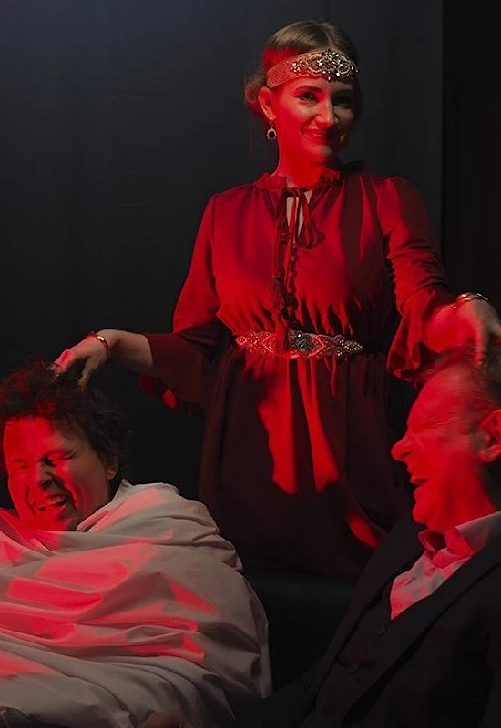 Постер Я сердцем никогда не лгу в Москве