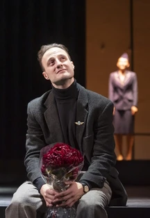 Постер 104 страницы про любовь в Москве