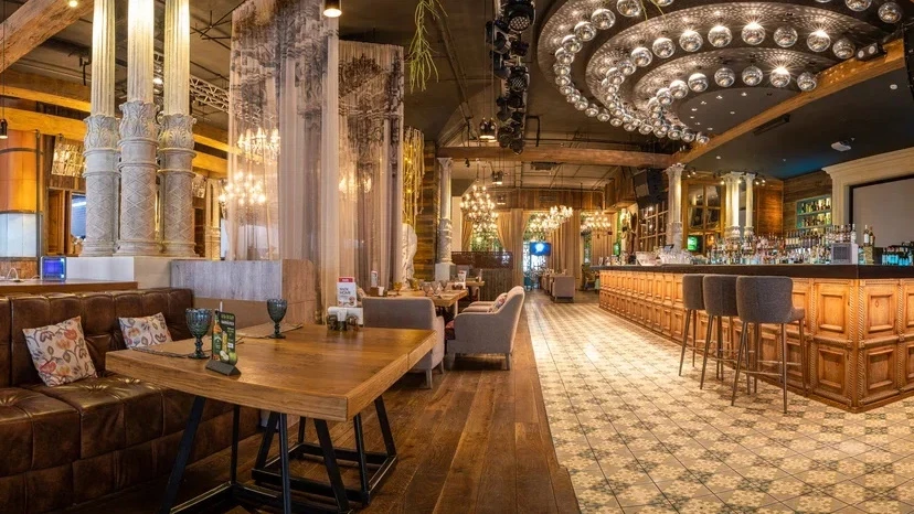 Постер Ресторан «Гранд Урюк»