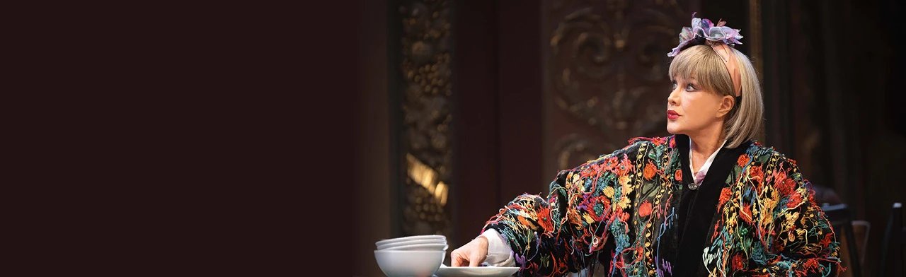 Постер Семейный шкаф и его обитатели